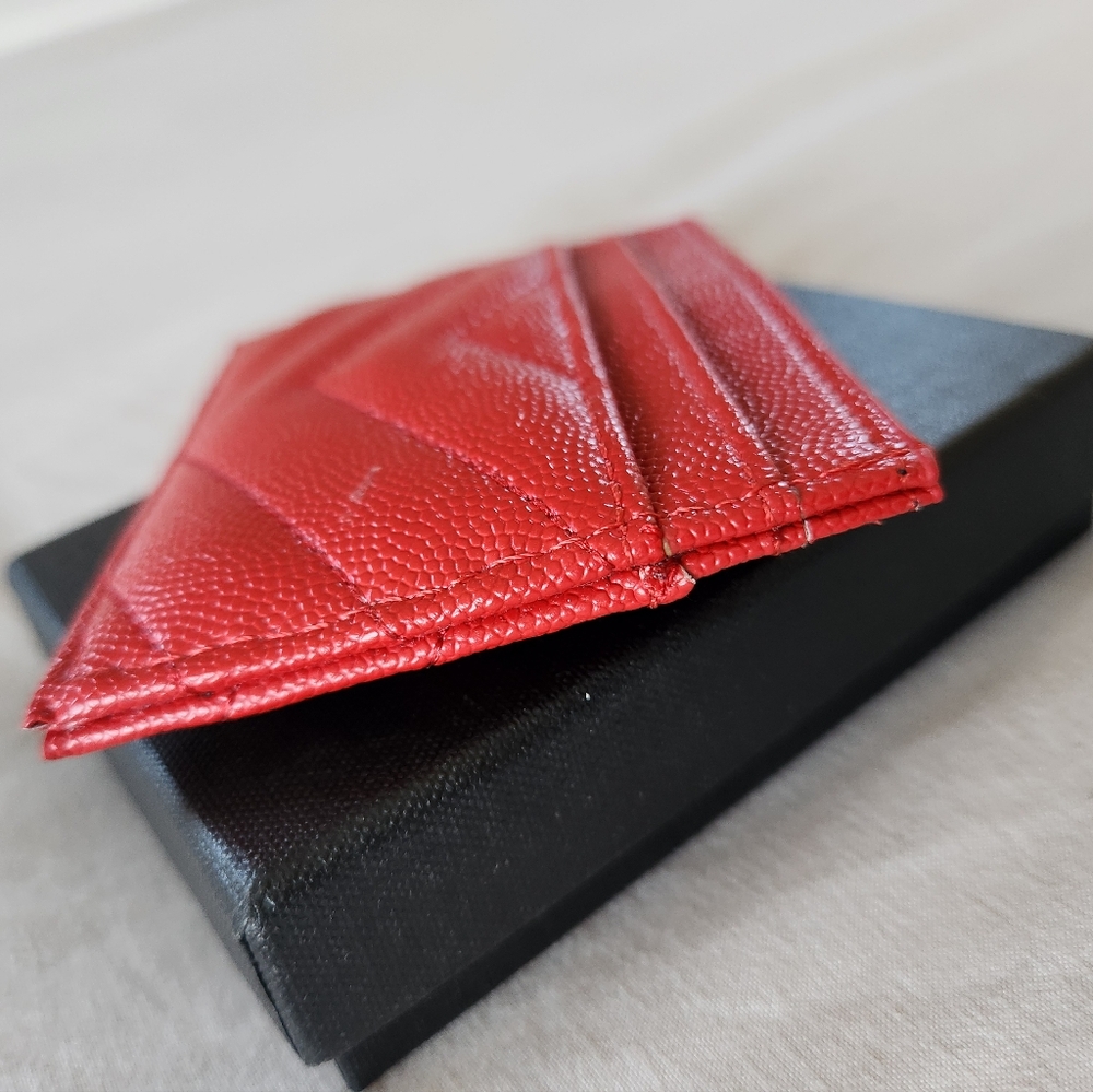 Red Cardholder With Box - Picture 10 of 10